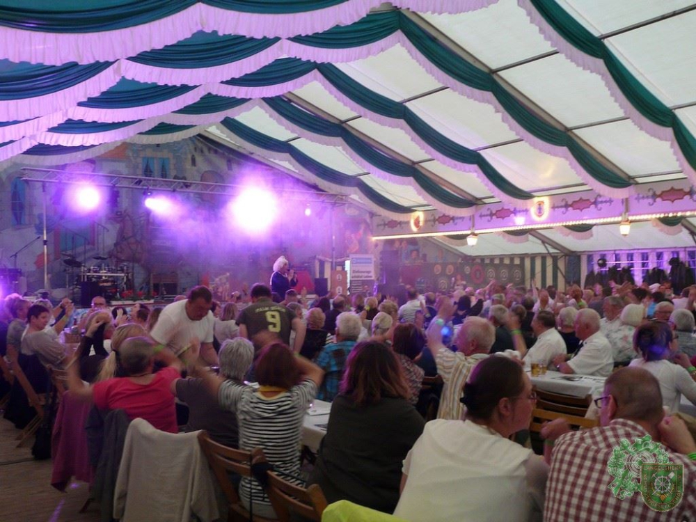 Schlüsselwörter: Schützenfest 2015