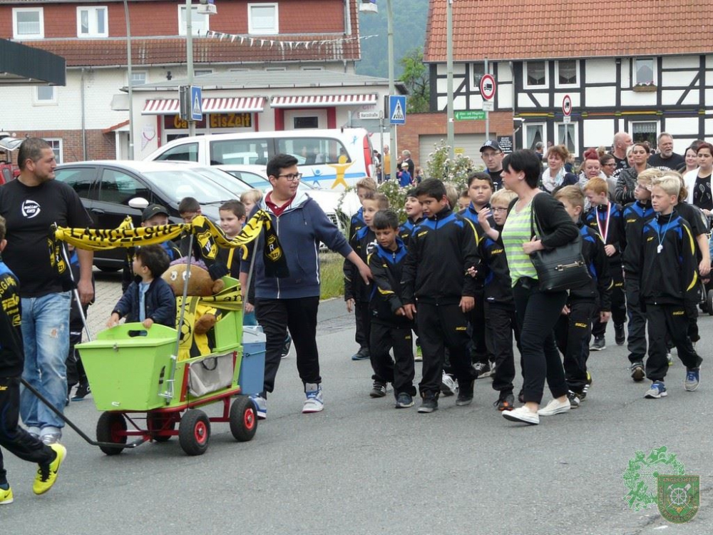 Schlüsselwörter: Schützenfest 2015