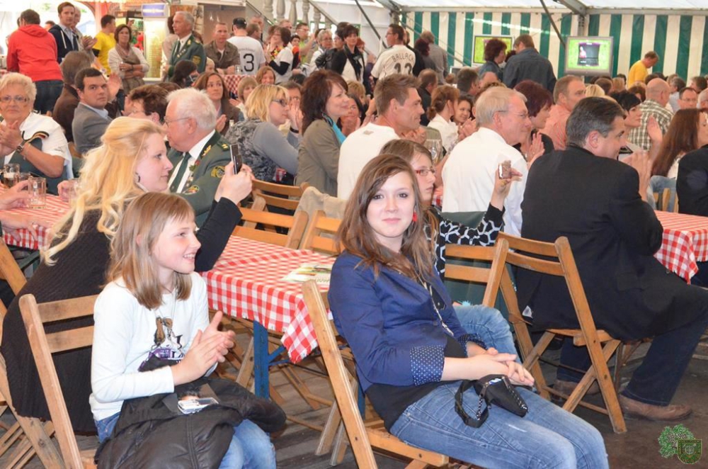 Schlüsselwörter: Schützenfest 2012