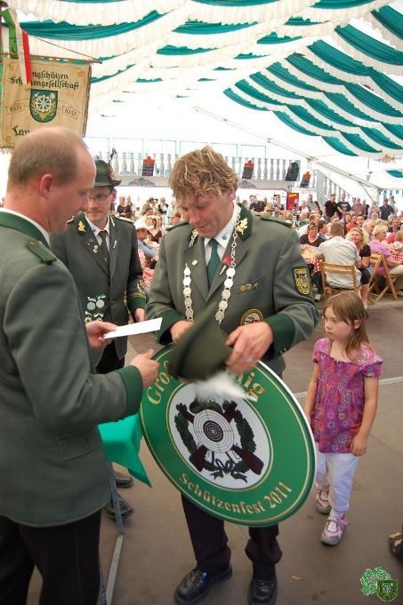 Schlüsselwörter: Schützenfest 2011